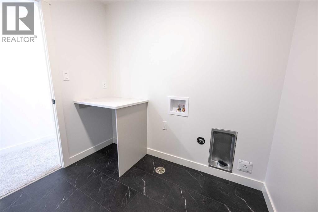 8702 128 Avenue - Photo 34
