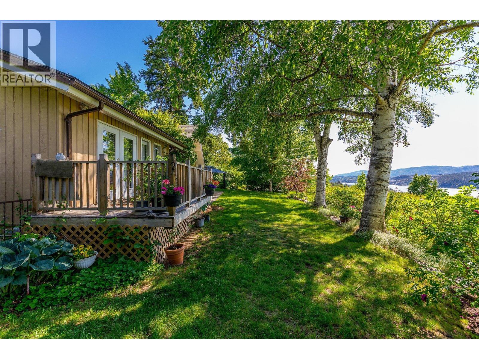 14924 Middle Bench Road, Lake Country