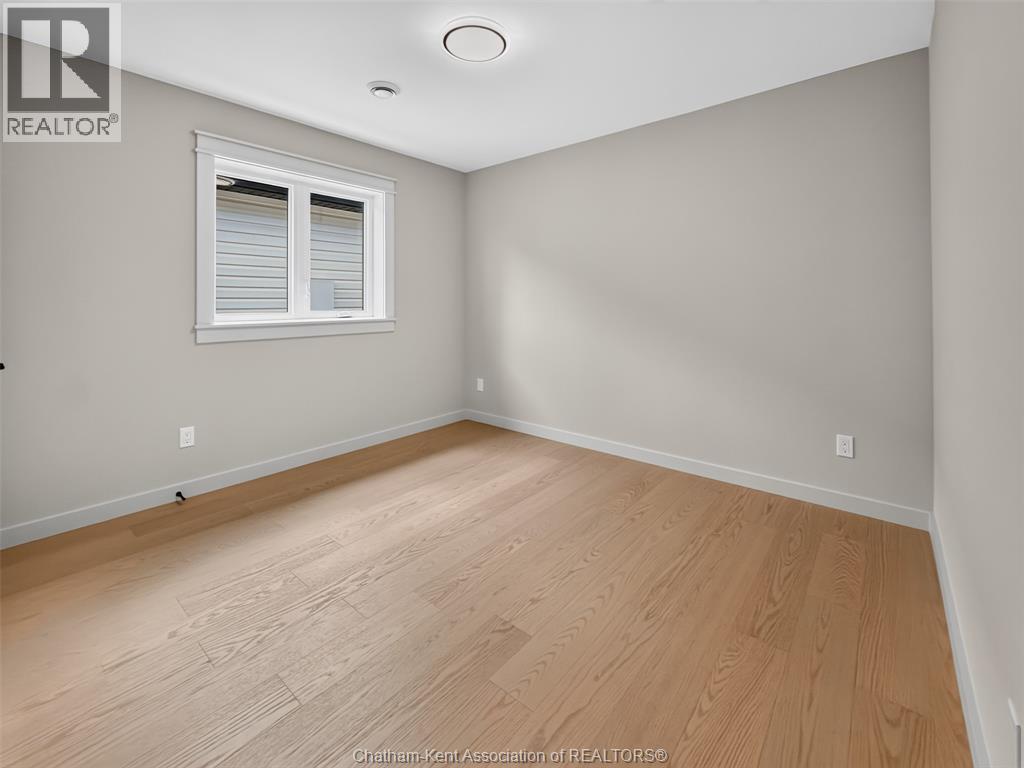 20 Champlain COURT - Image 19