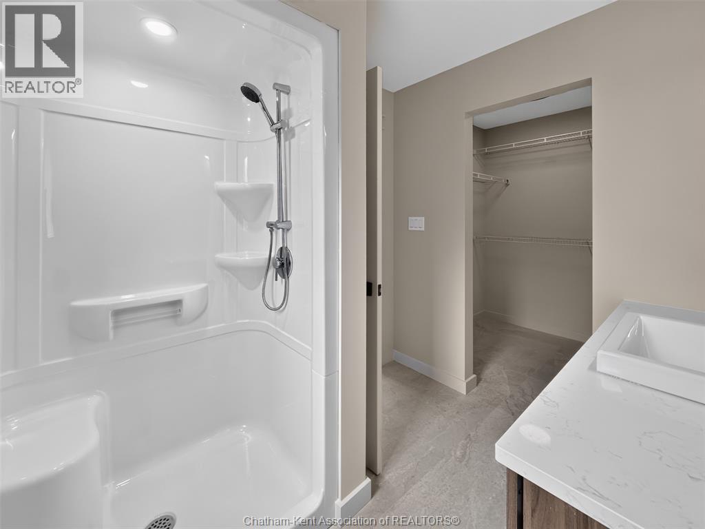 20 Champlain COURT - 26