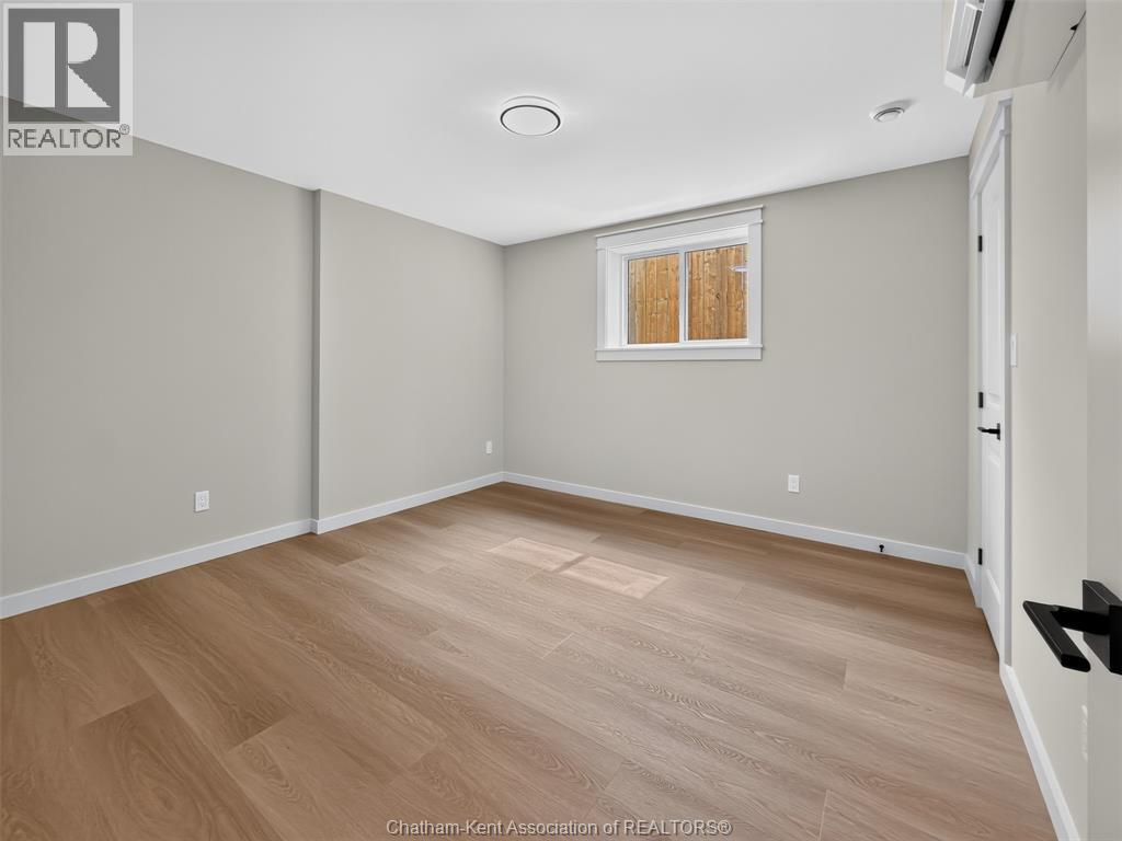 20 Champlain COURT - Image 30
