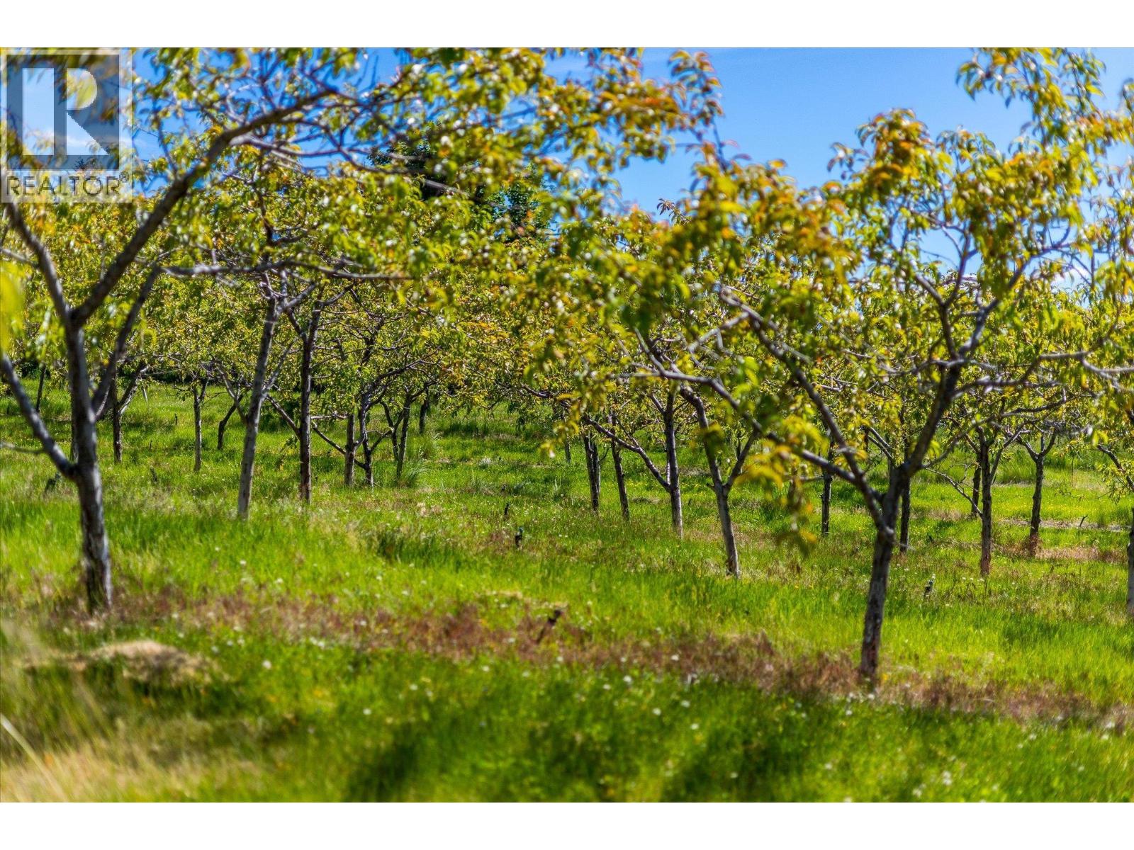 14924 Middle Bench Road, Lake Country