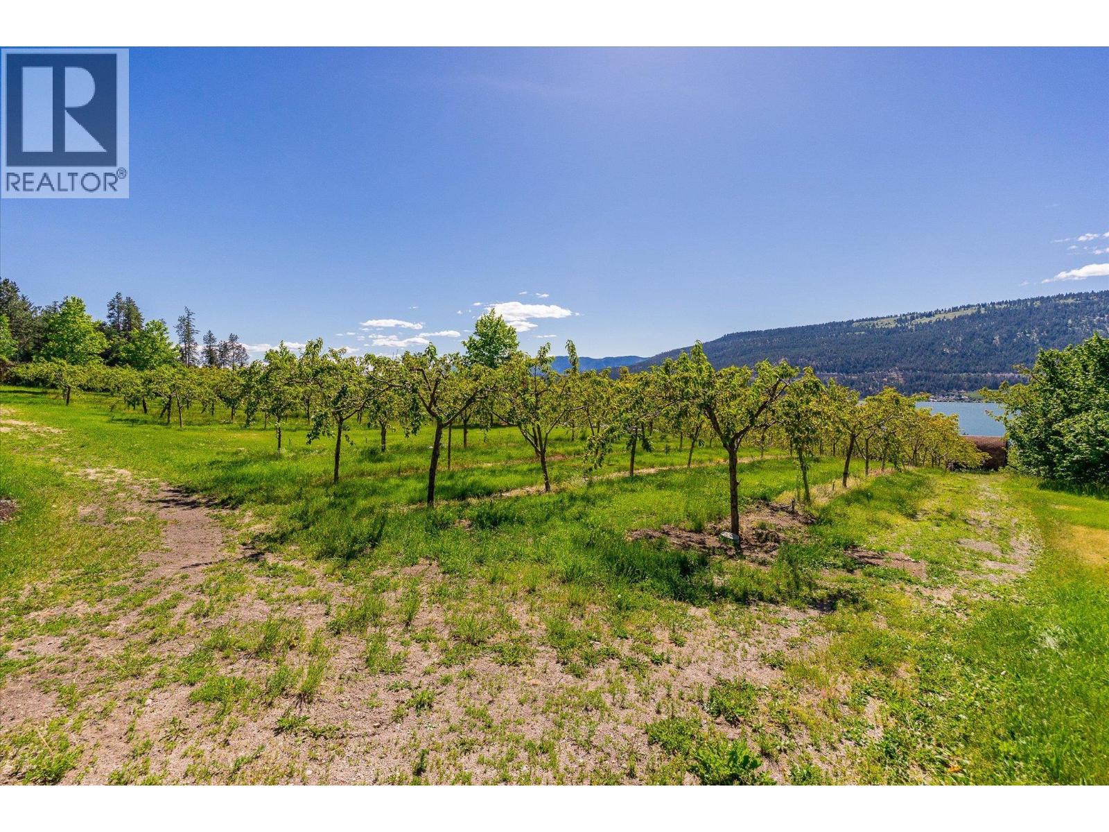 14924 Middle Bench Road, Lake Country