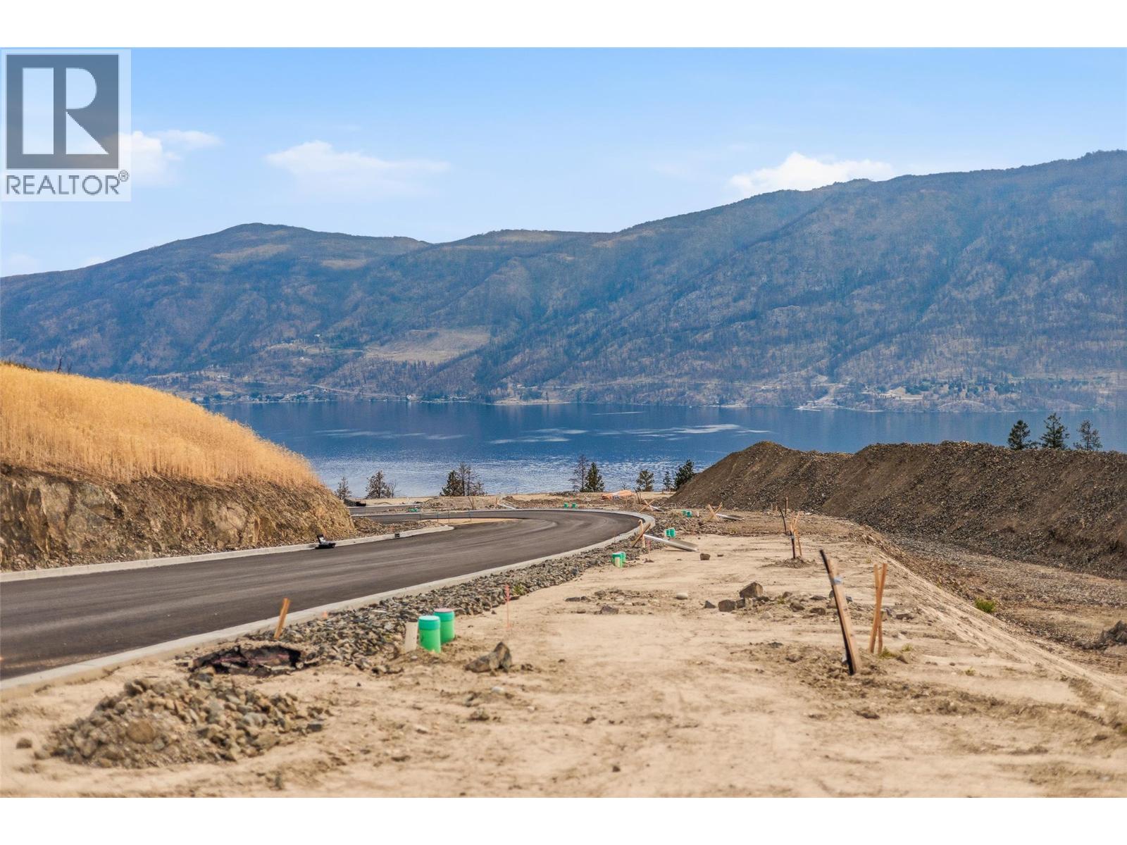 10388 Beacon Hill Drive, Lake Country