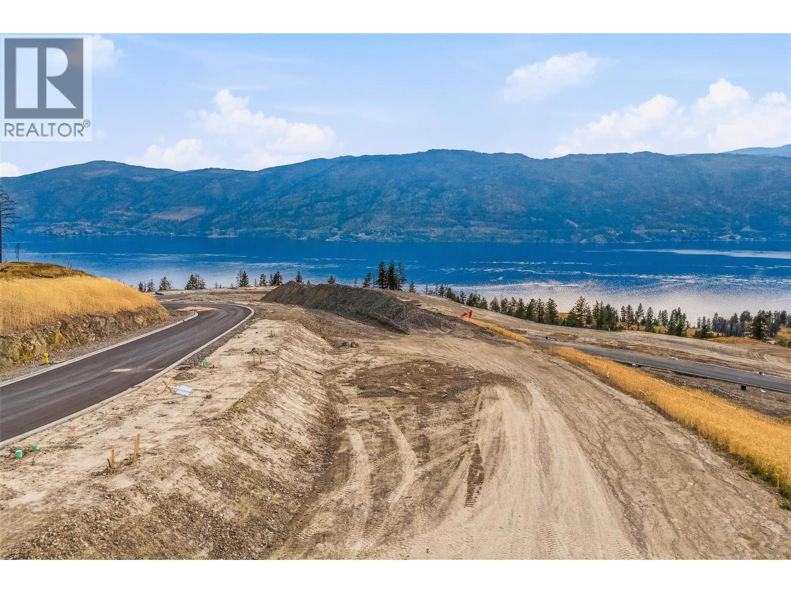 10388 Beacon Hill Drive, Lake Country
