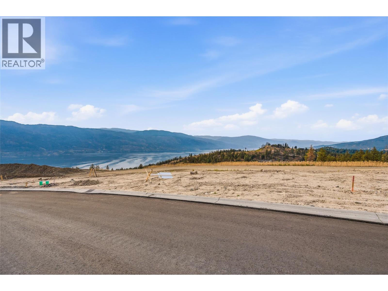 10388 Beacon Hill Drive, Lake Country