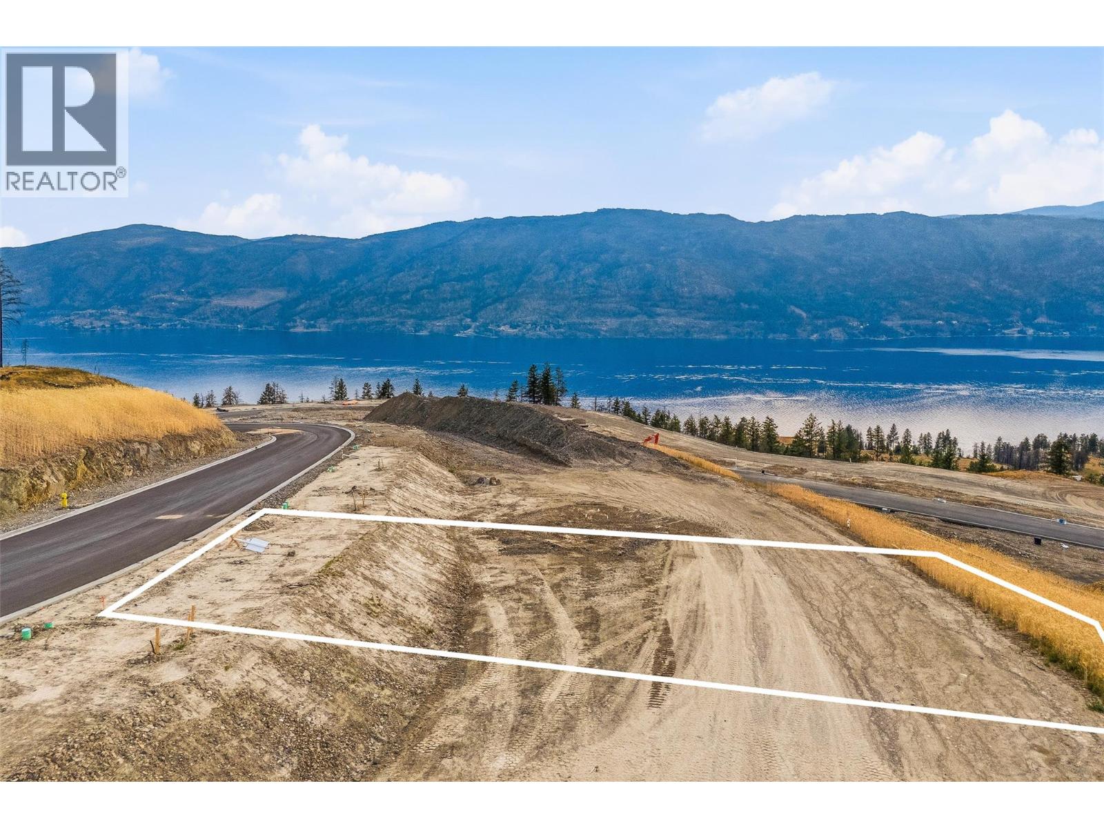 10388 Beacon Hill Drive, Lake Country