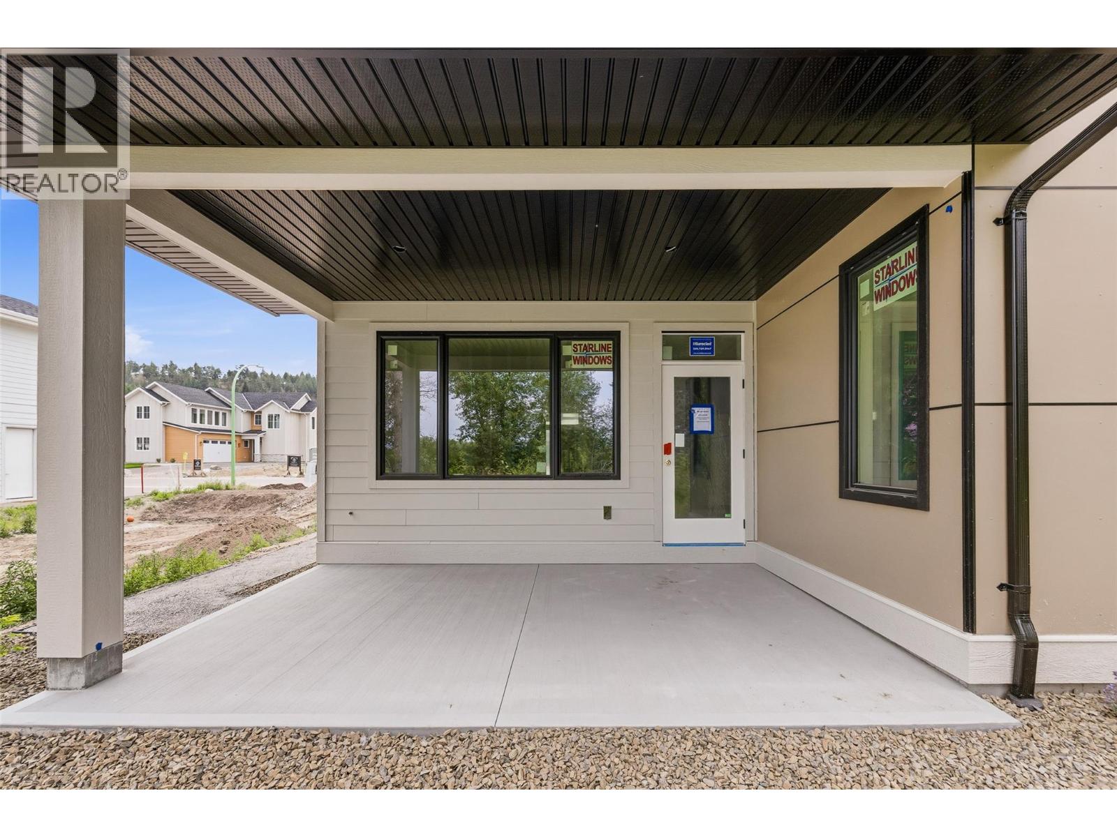 908 Bull Crescent - 32