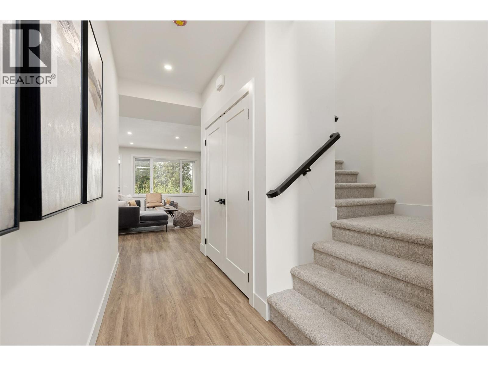 912 Bull Crescent - 18