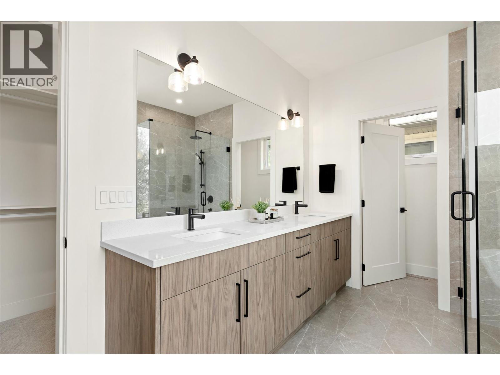 912 Bull Crescent - 23