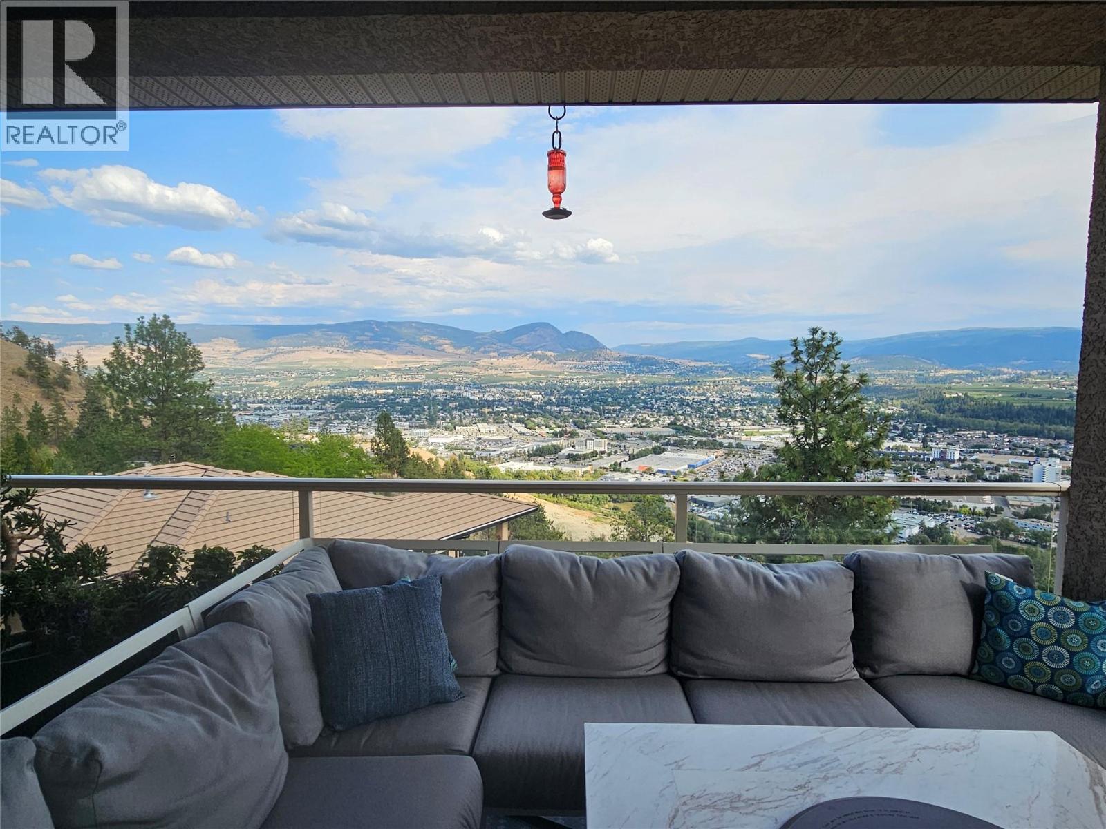 3 2213 Waddington Court, Kelowna