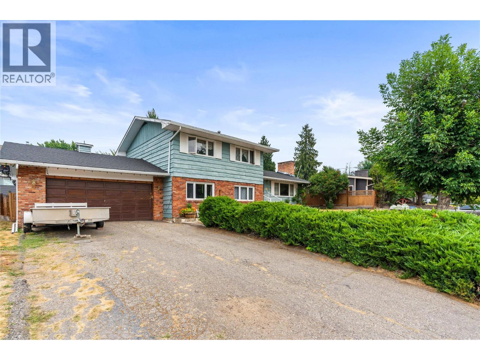 2203 23 Avenue - 5