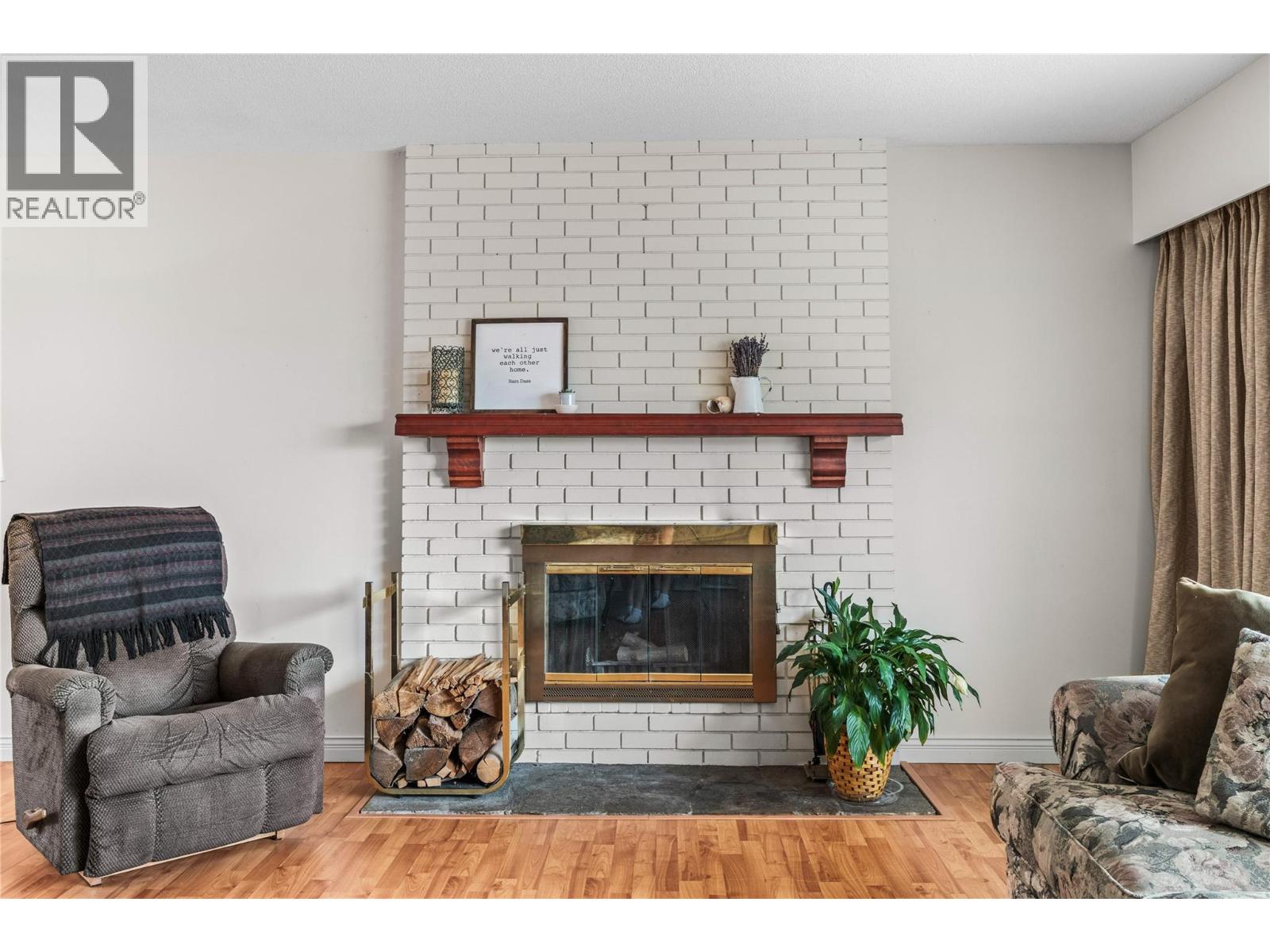 2203 23 Avenue - 28