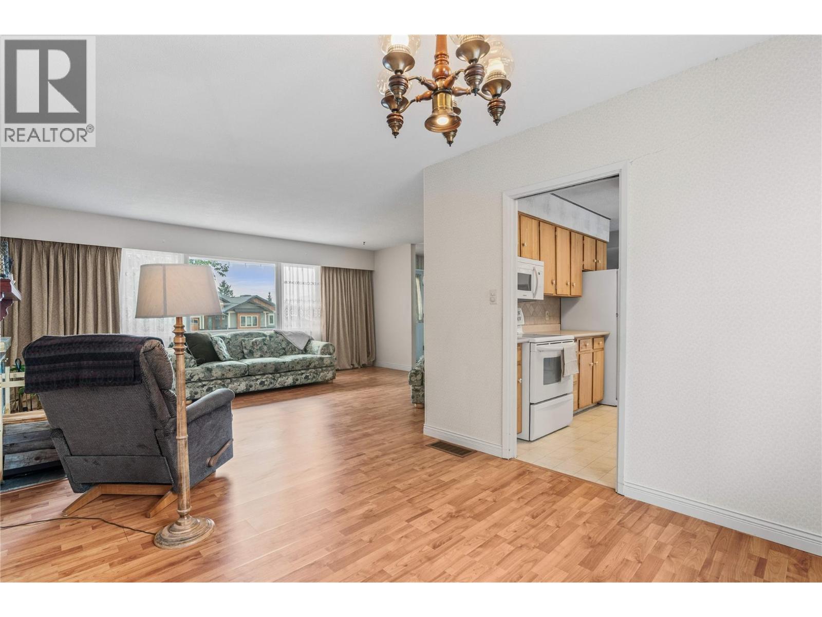 2203 23 Avenue, Vernon