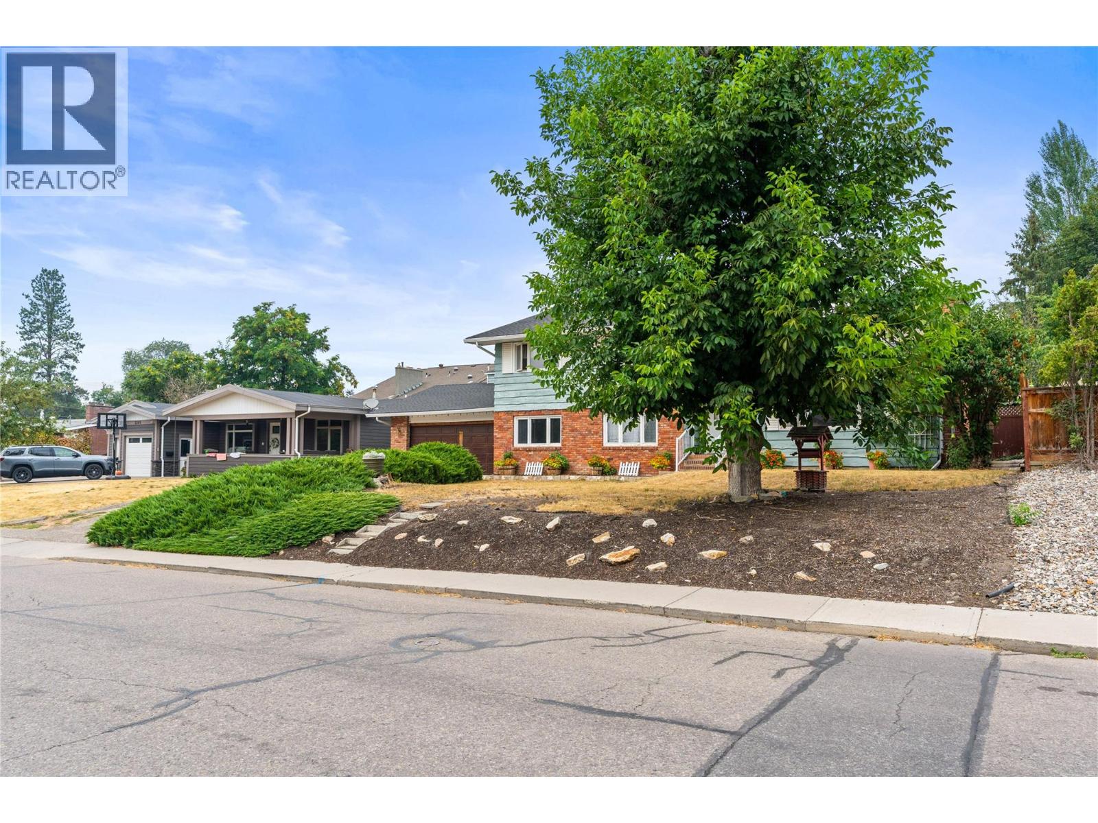2203 23 Avenue, Vernon
