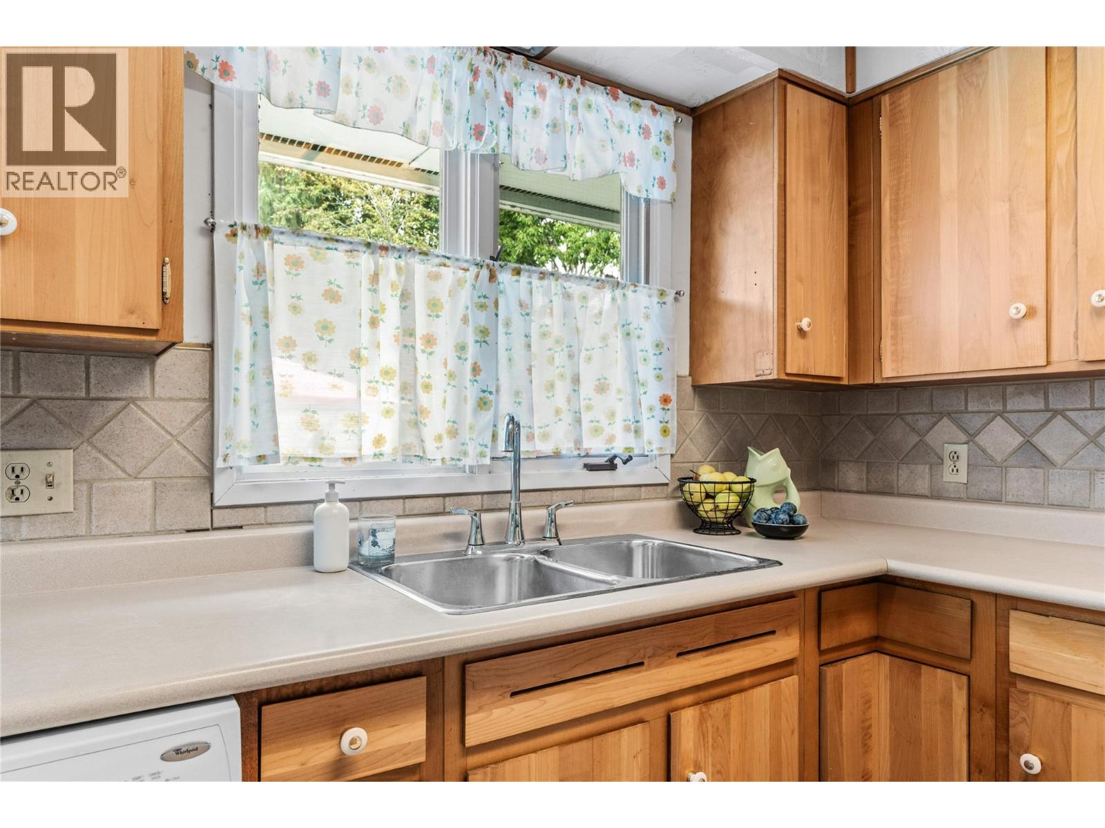 2203 23 Avenue, Vernon