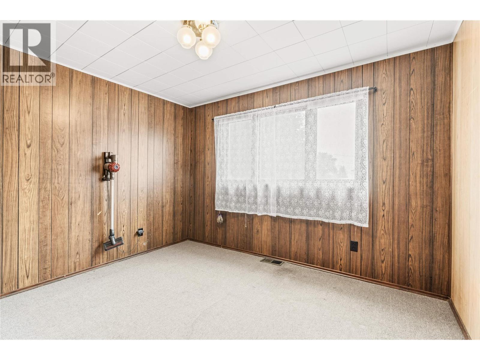 2203 23 Avenue, Vernon