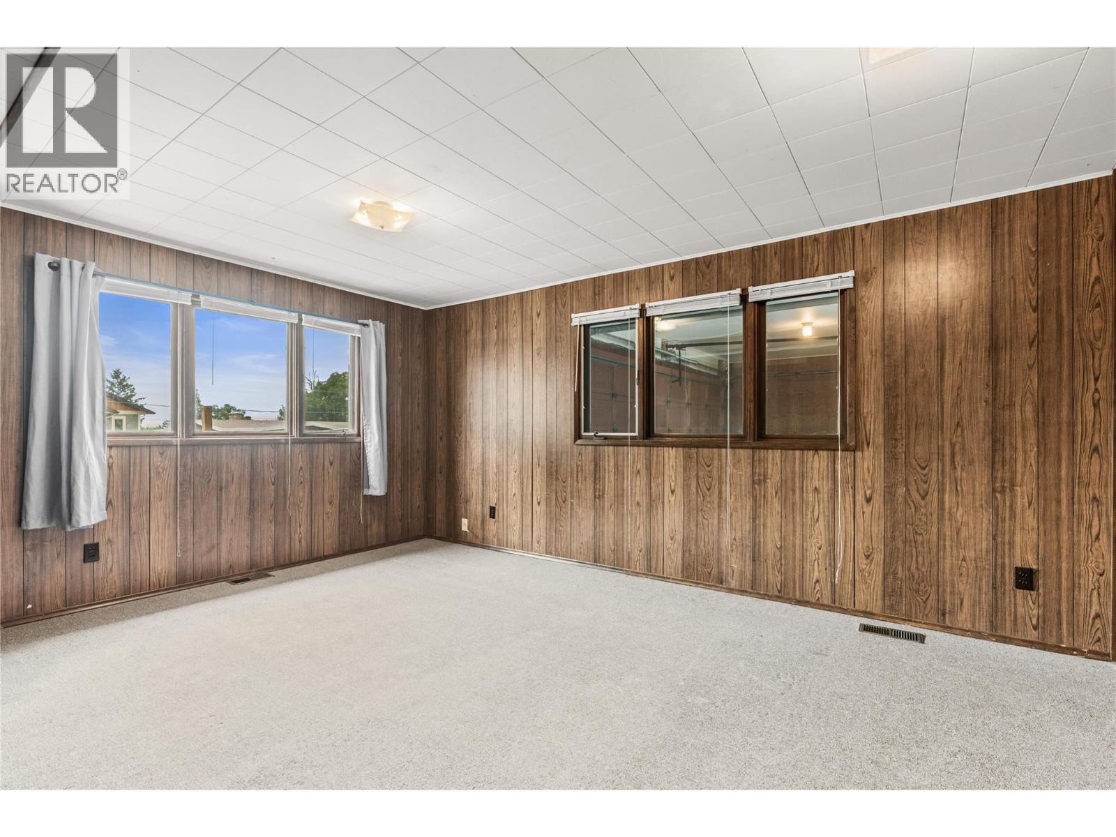 2203 23 Avenue - 44