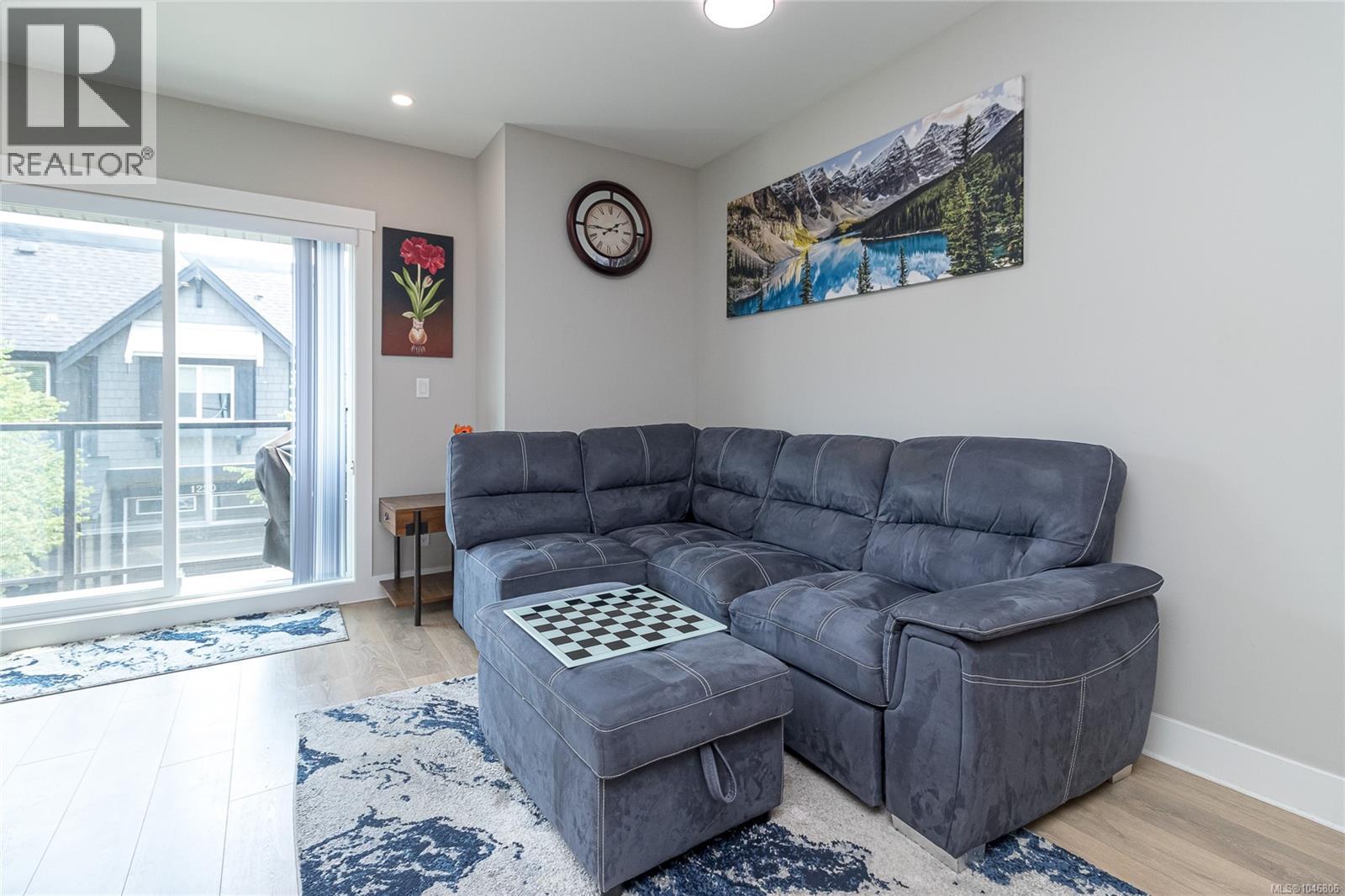 1231 Flint Ave - 9