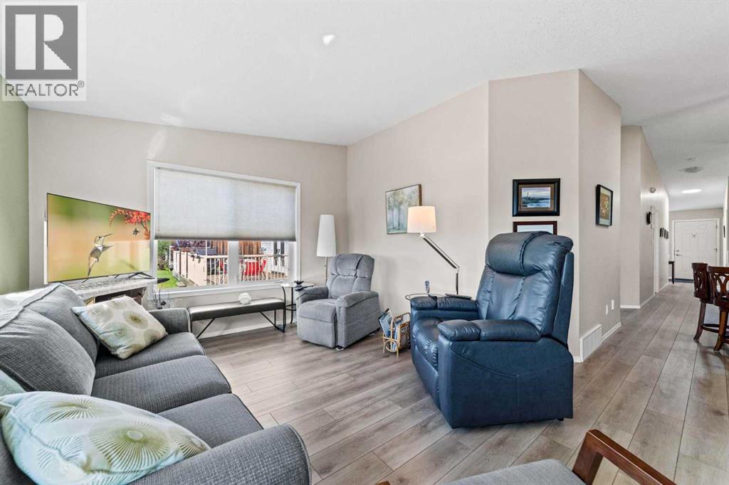 4512 71 Close - Photo 11