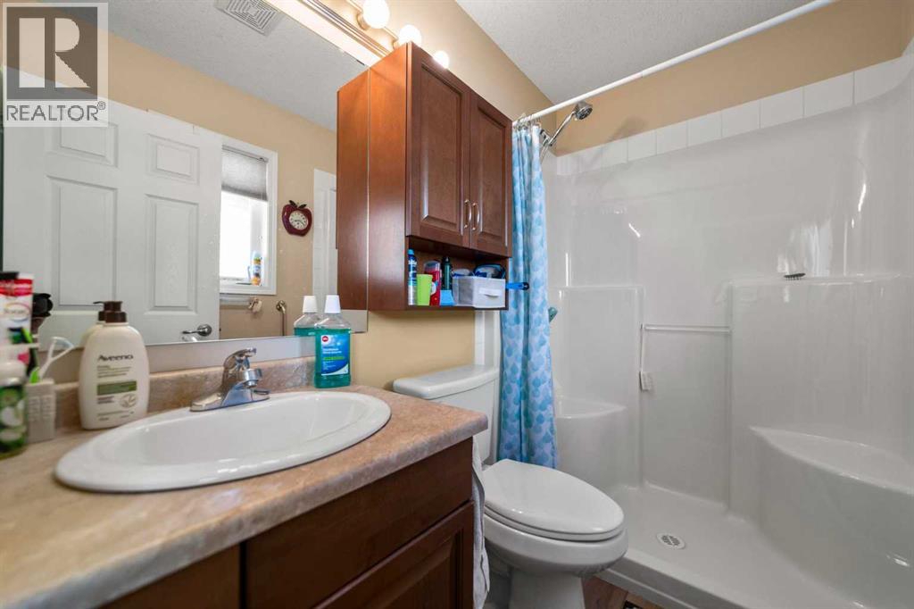 4512 71 Close - Photo 17
