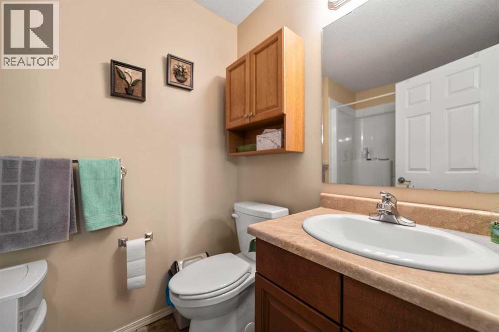 4512 71 Close - Photo 25