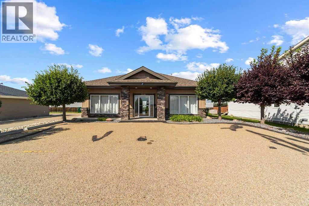4512 71 Close - Photo 34