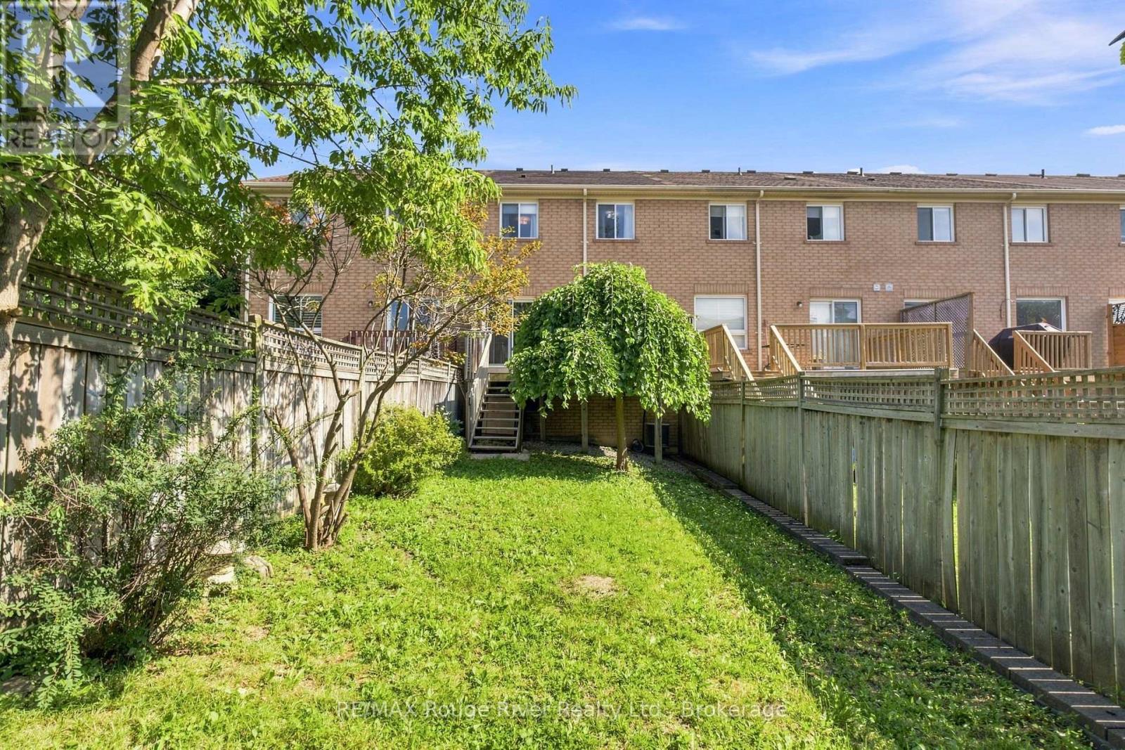 16 PLANTATION COURT - Image 39