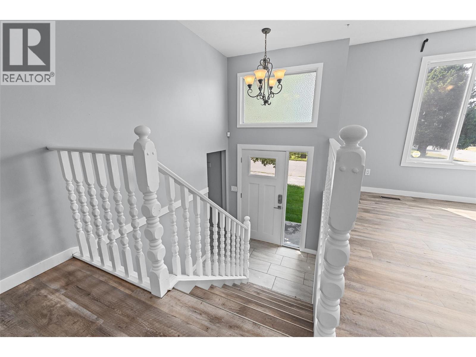 420 Hillaby Avenue - 8