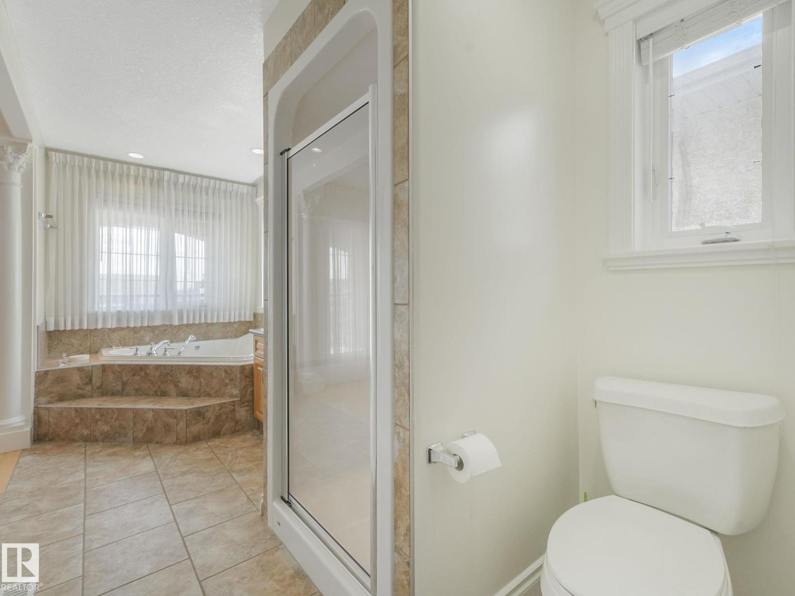 7504 161A Avenue NW - Photo 29