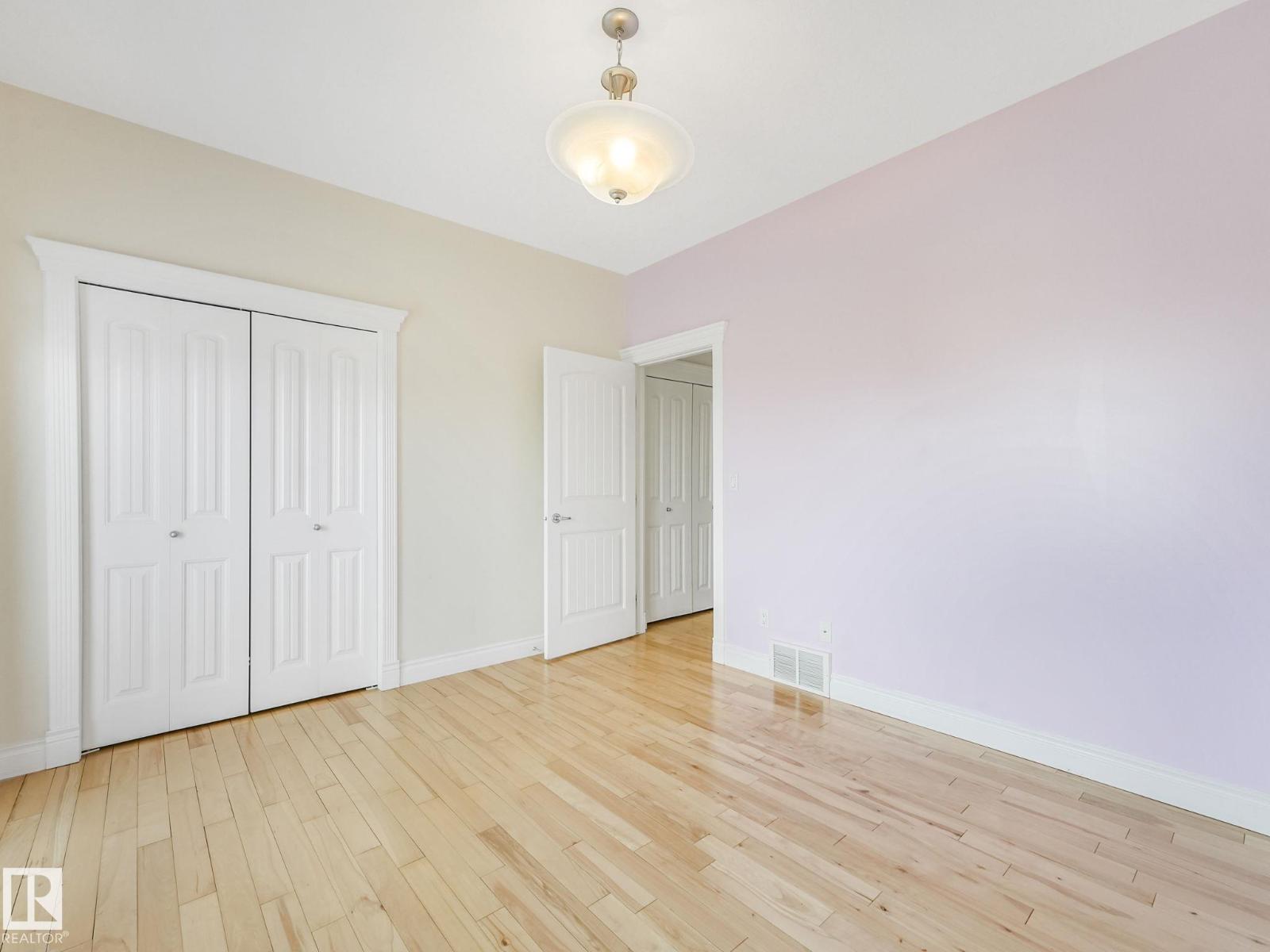 7504 161A Avenue NW - Photo 33