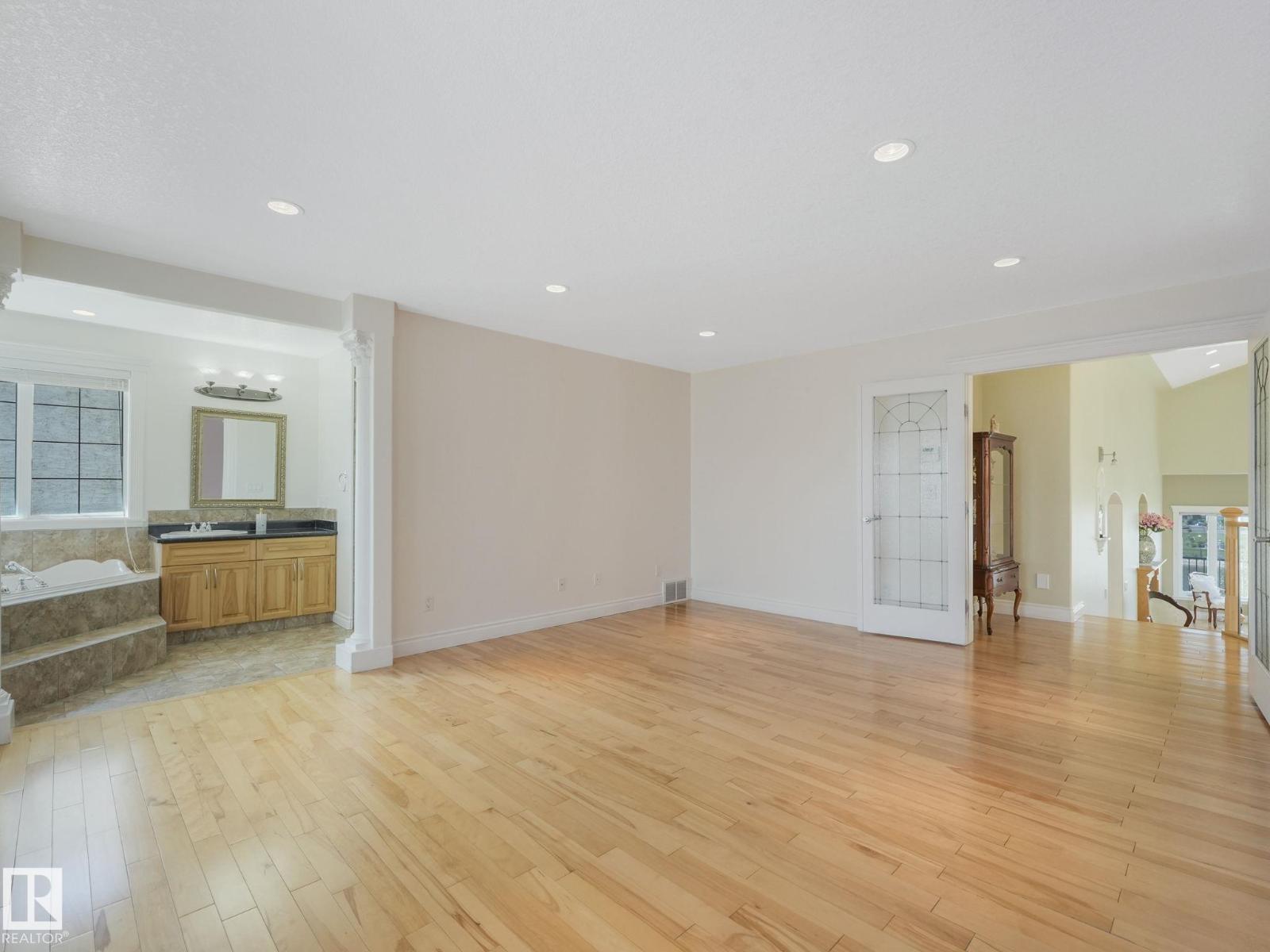 7504 161A Avenue NW - Photo 25