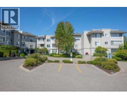 Kitchen - 331 2055 Ingledew Street, Prince George, BC V2L5S1 Photo 6