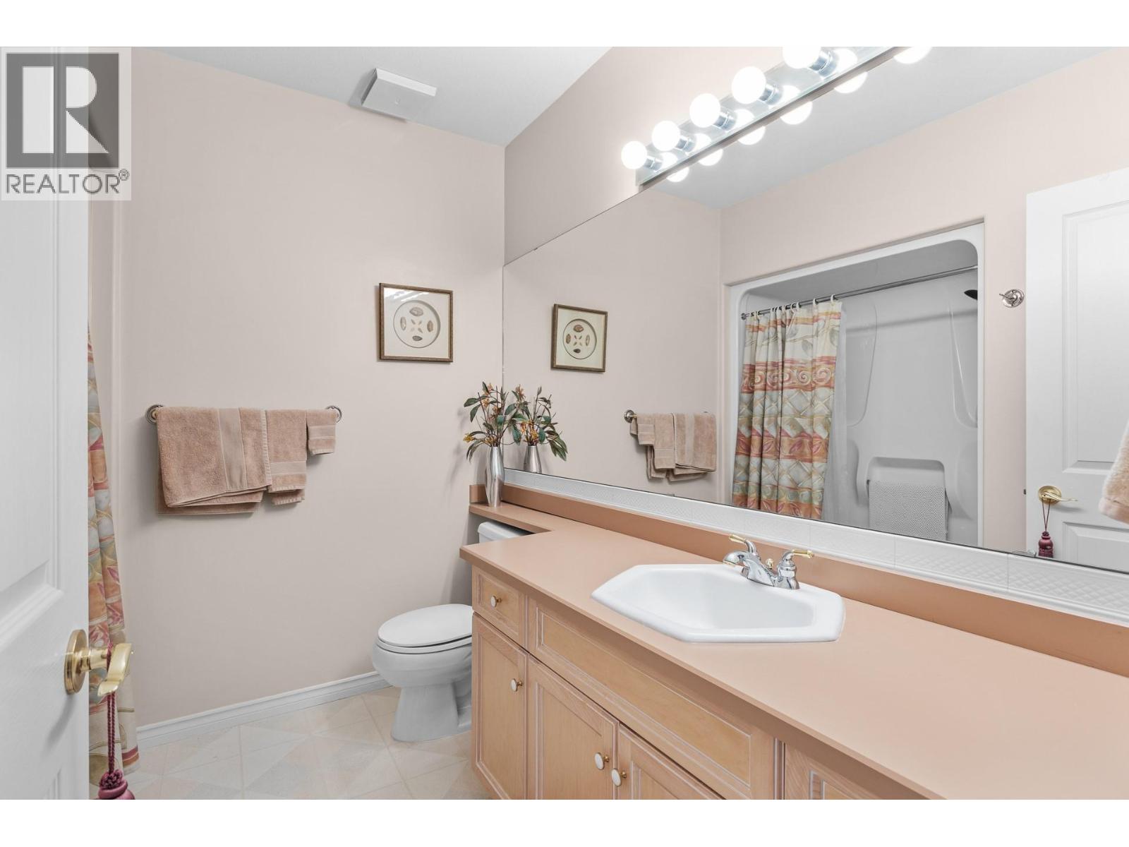 4400 Gallaghers Drive E - 33
