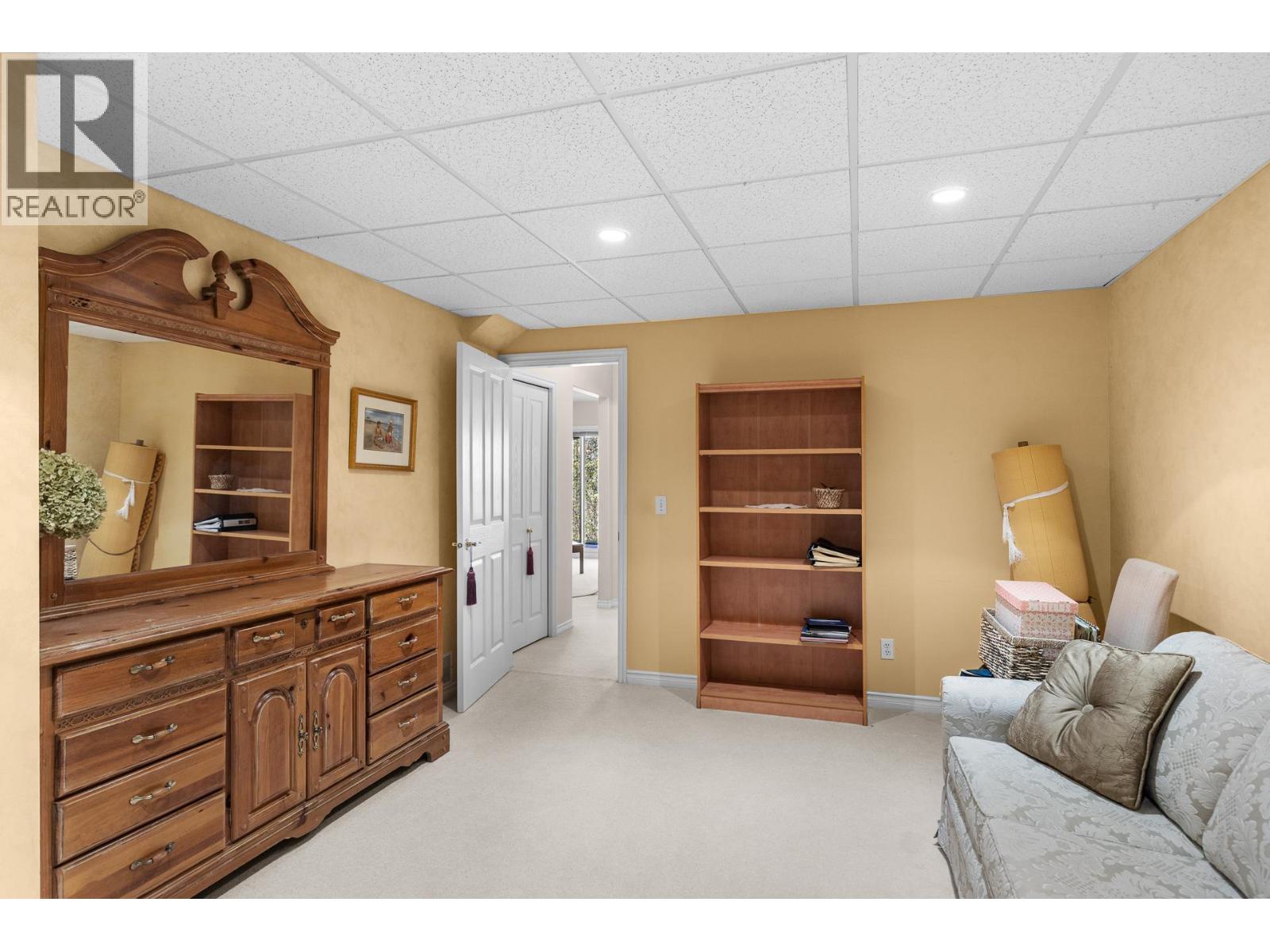 4400 Gallaghers Drive E - 36