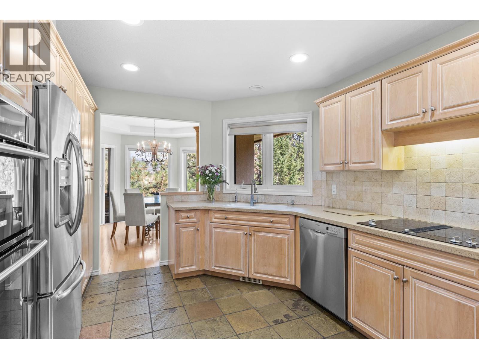 4400 Gallaghers Drive E, Kelowna