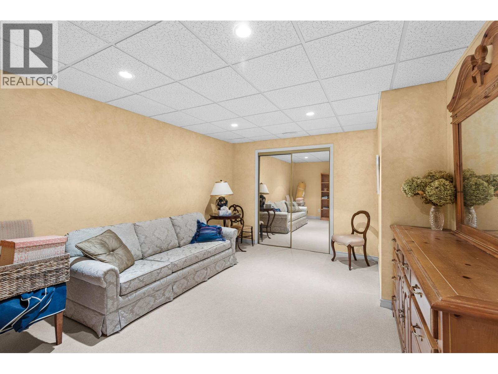 4400 Gallaghers Drive E, Kelowna