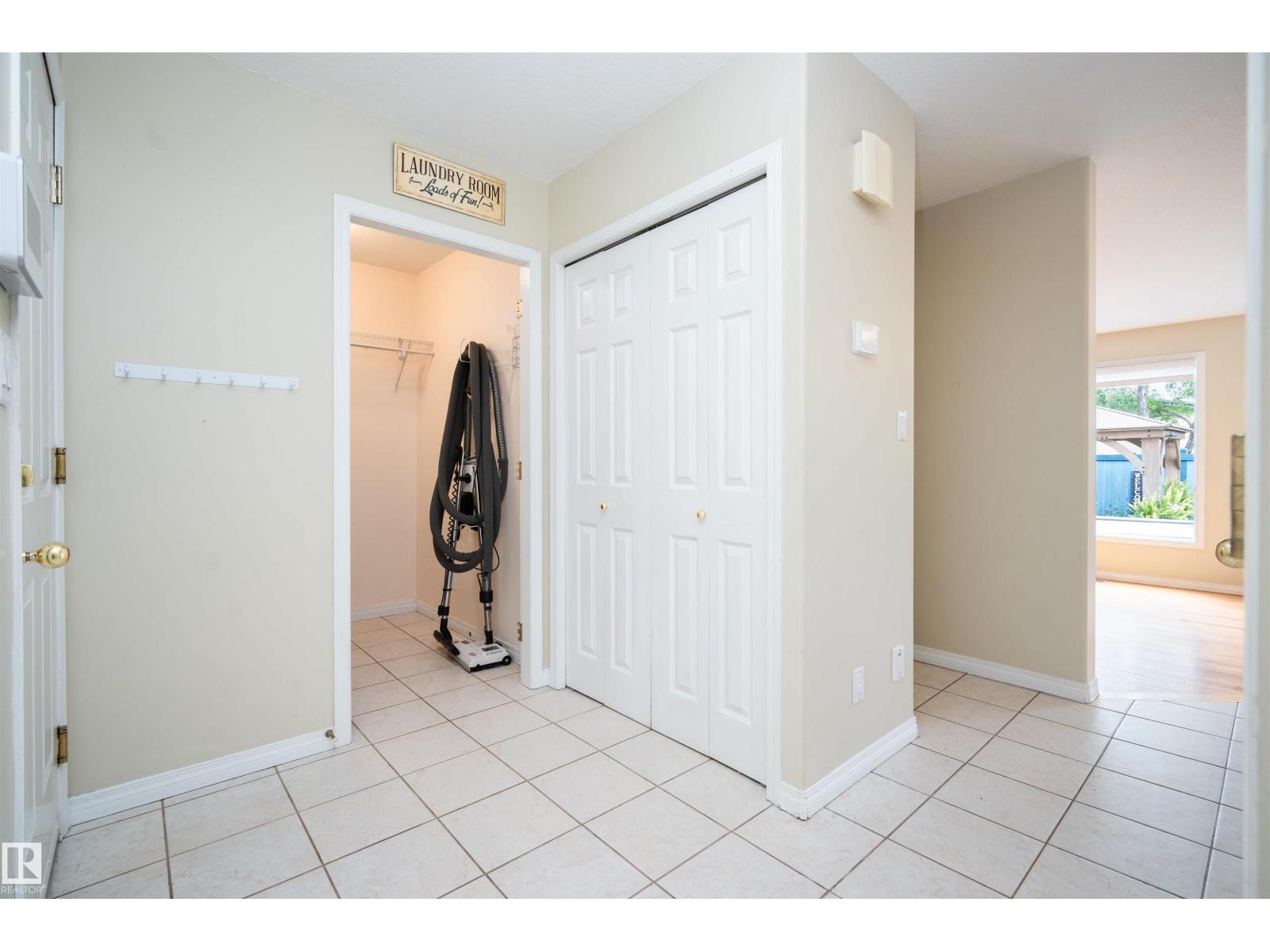 3811 44 Street NW - Photo 23