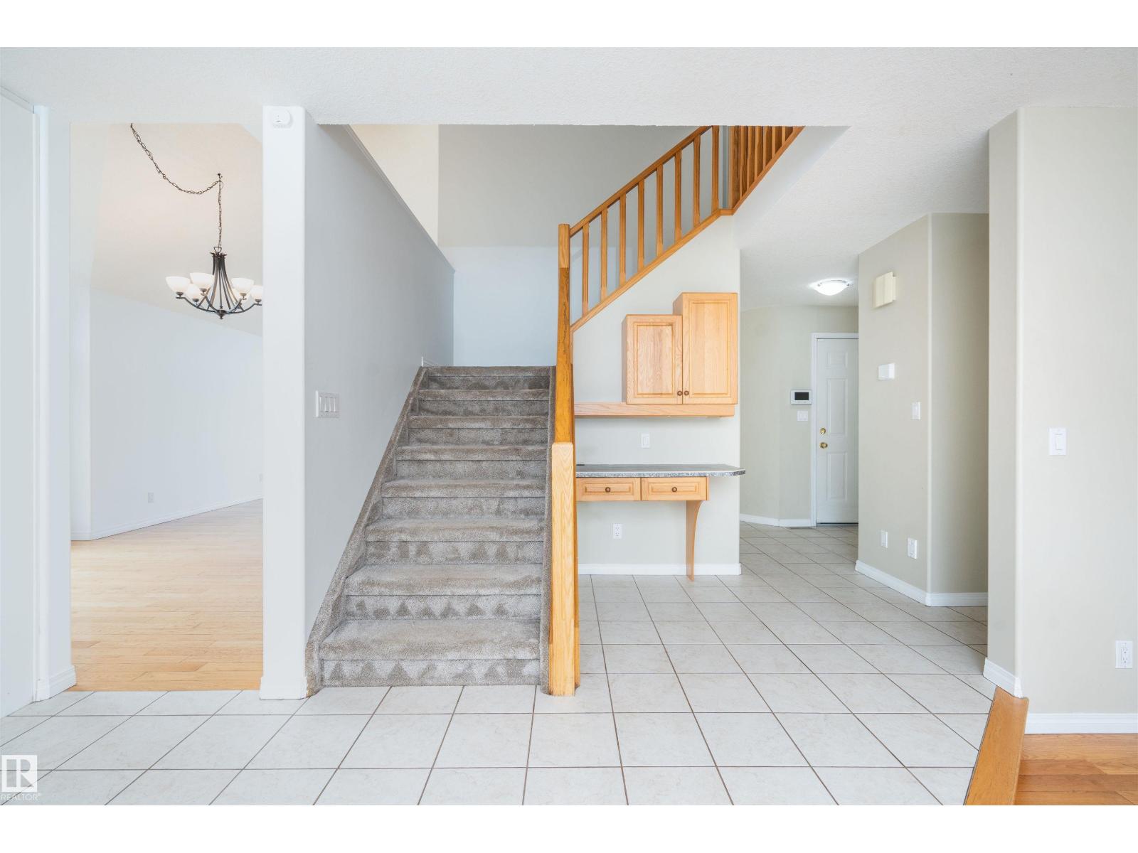 3811 44 Street NW - Photo 18