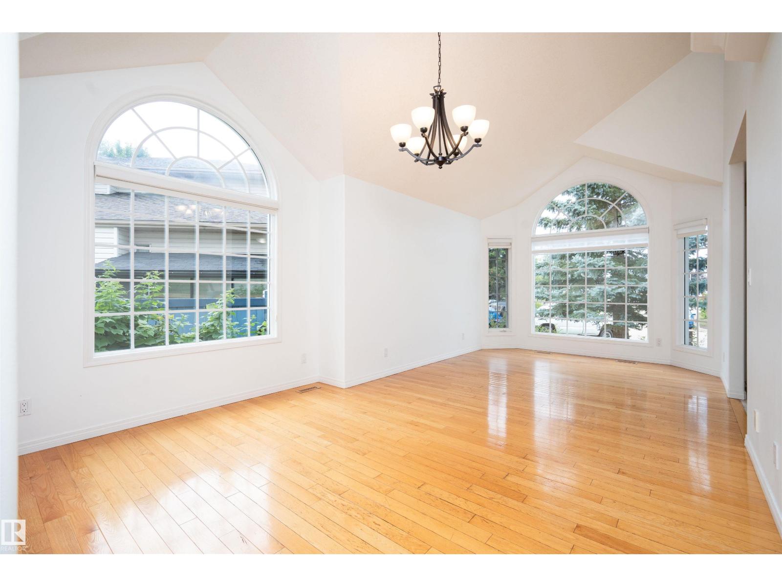3811 44 Street NW - Photo 7