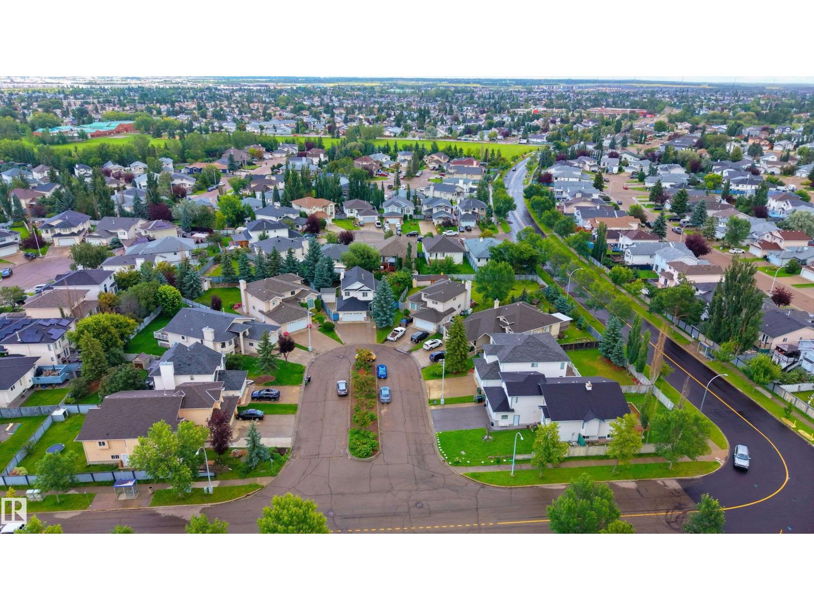 3811 44 ST NW - 57