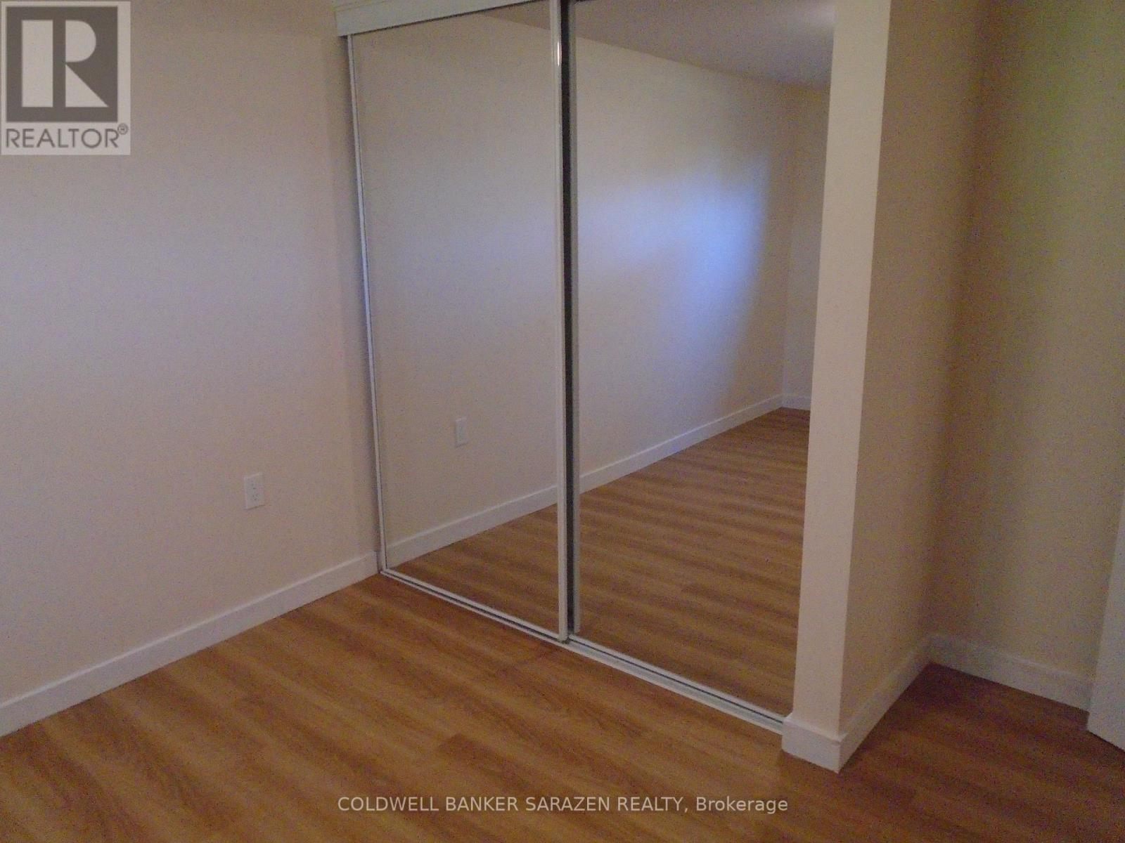 383 MONTFORT STREET N - 7
