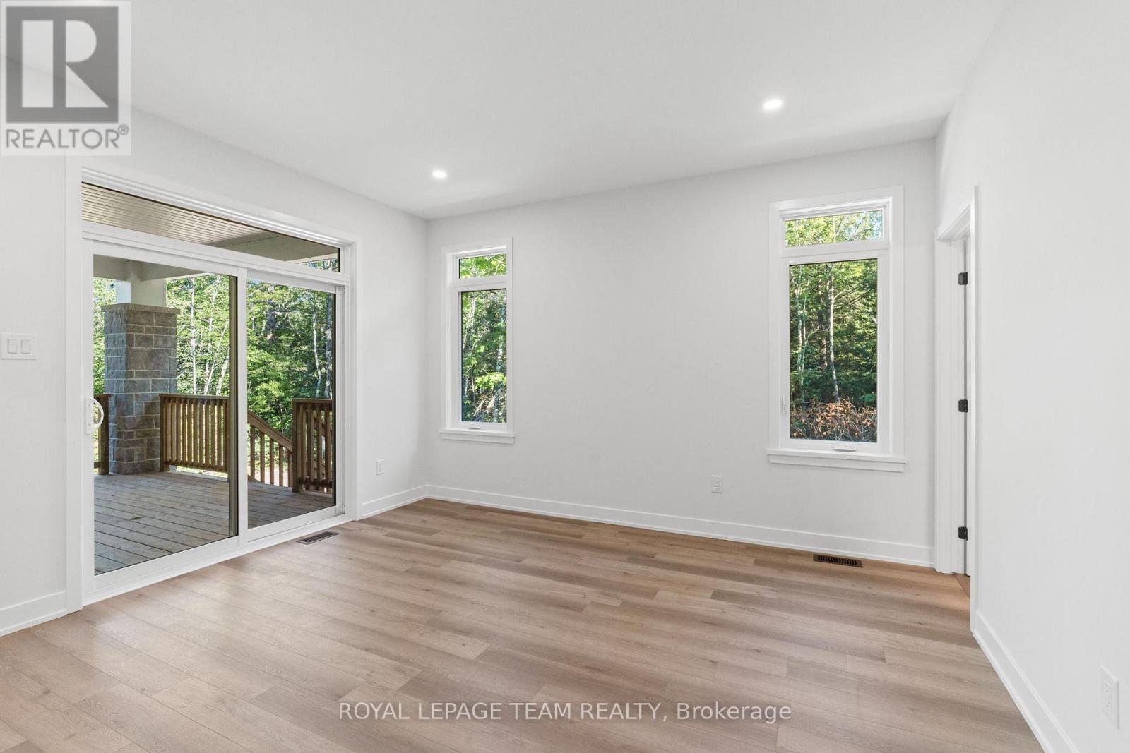 101 ALCOCK DRIVE - Image 14
