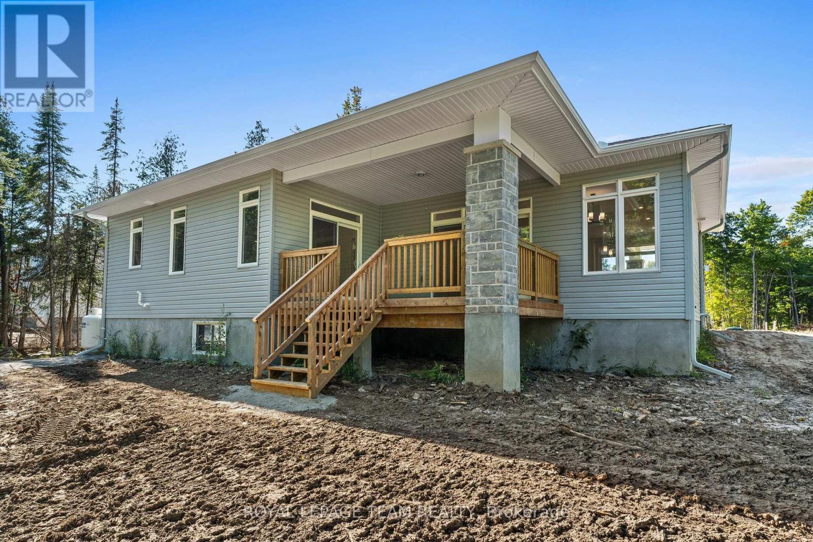 101 ALCOCK DRIVE - Image 29