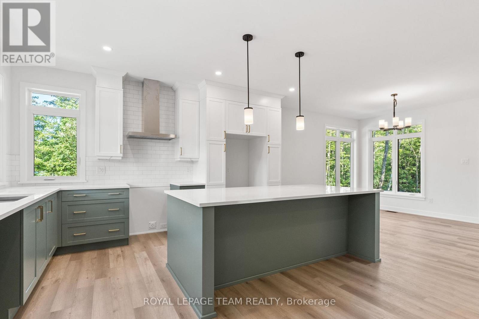 101 ALCOCK DRIVE - Image 7