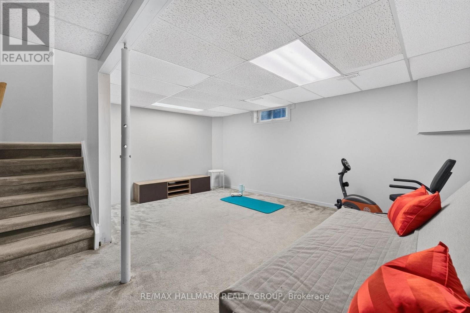 7009 BILBERRY DRIVE - 13
