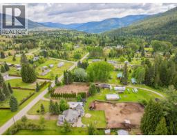 3452 Cemetery Road, Krestova, BC V0G1H2 Photo 49