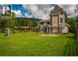 3452 Cemetery Road, Krestova, BC V0G1H2 Photo 47