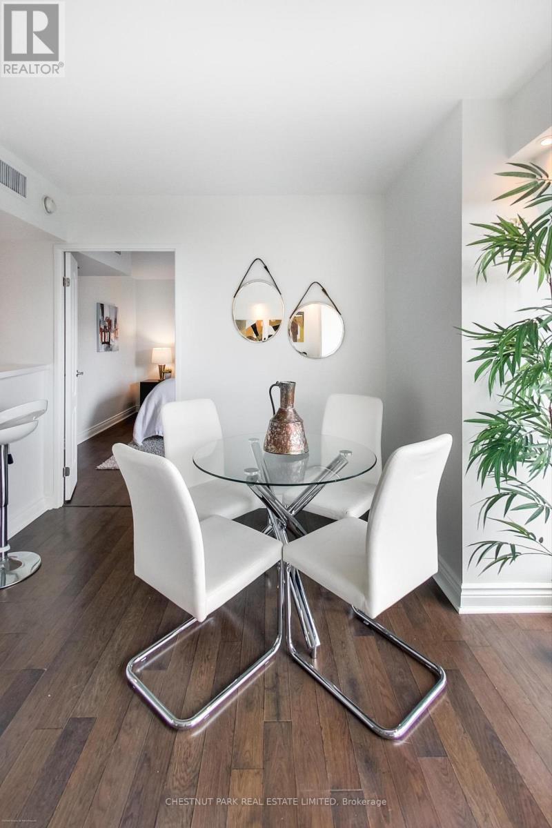 #201 97 LAWTON BOULEVARD - 21