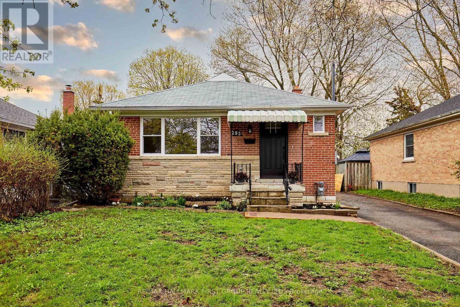 295 BALDWIN STREET - Image 3